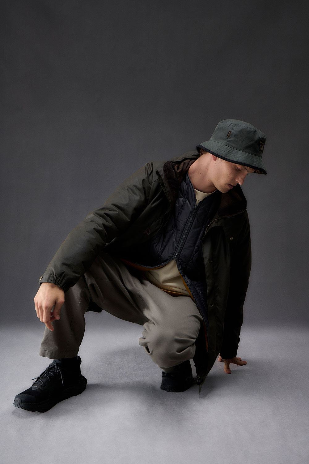 Barbour Re-ingegnered Endurance Mountain Wax Parka (Olive)
