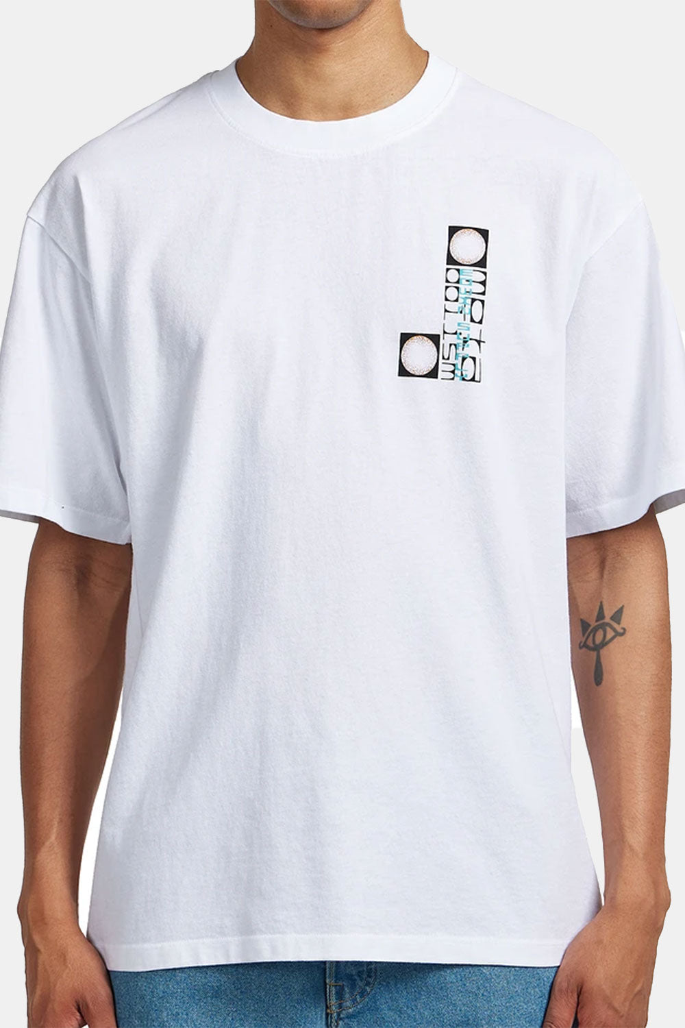 T-shirt oversize di Edwin Helix City (bianco)