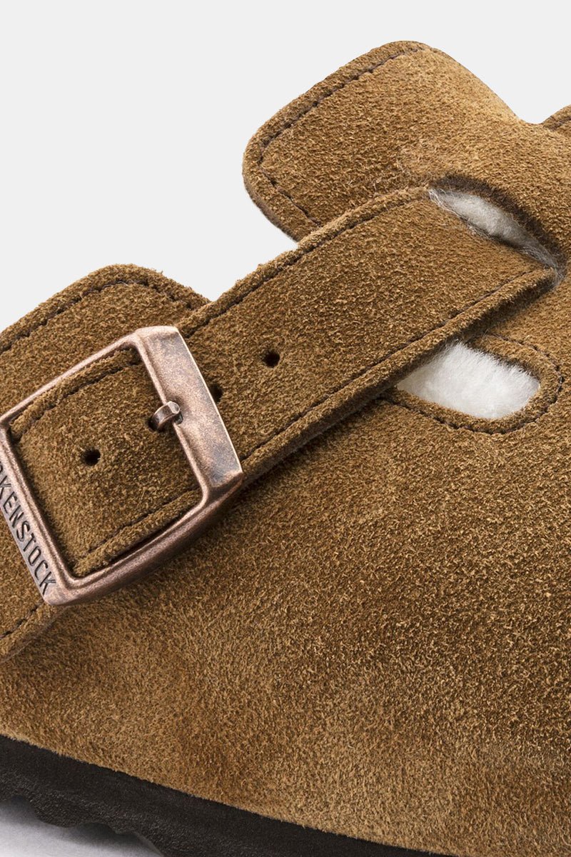 Birkenstock Boston Shearling (Mink Brown) | Sandals