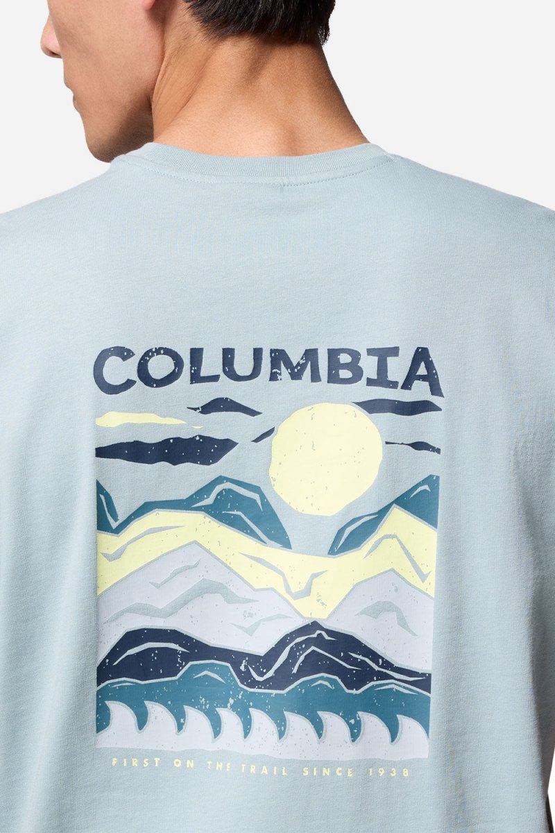 Columbia Explorers Canyon™ Back Short Sleeve Tee (Crushed Blue/Peaks/Waves) | T-Shirts