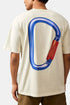 T-shirt con moschettone Gramicci (pigmento di sabbia) | Magliette